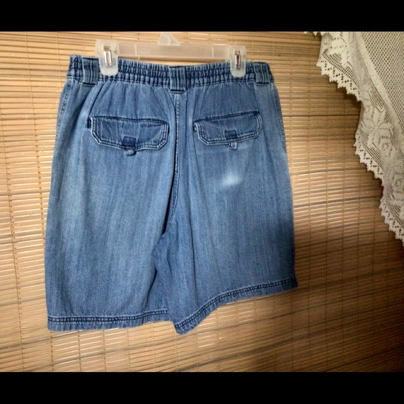 Denim shorts Medium, soft, serviceable - Picture 9 of 16